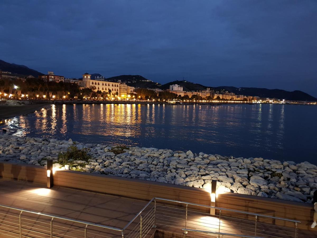Il Rubino Holiday House Salerno Kültér fotó